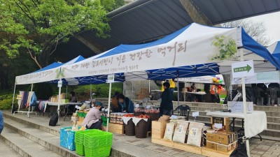 김포시, 서울 동작구 '이팝나무 꽃 축제' 참가... 농특산물 직거래 장터 운영