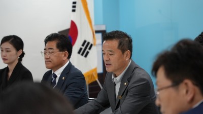 전세버스, 출퇴근과 통학 등 공공 측면 강해... 대중교통으로 편입해야