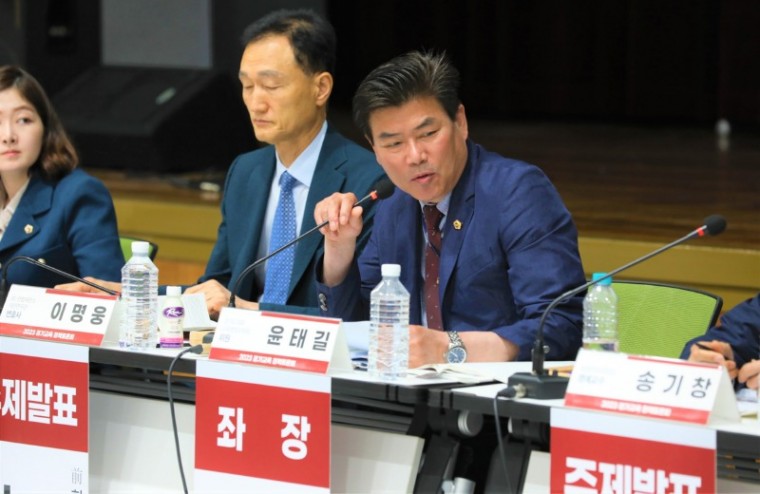 230614 윤태길 의원, 경기도 사립학교 제도의 쟁점과 대안 모색 토론회 개최 (3).jpg