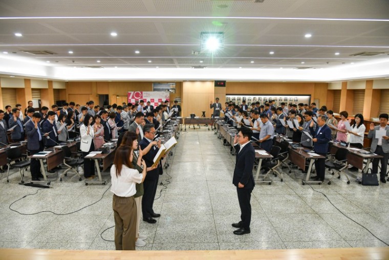 1-1 민선8기 1주년 기념 청렴 실천 선언식.JPG