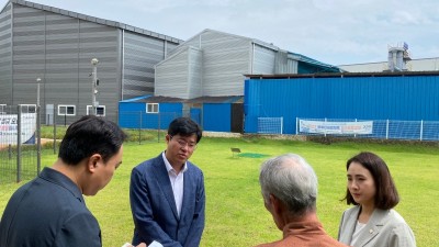 “공인구장 수준의 파크골프장 필요... 박상혁 의원 현장 점검