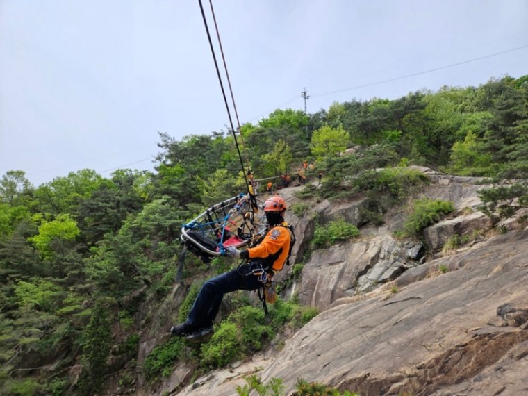 산악구조훈련 (1).jpg