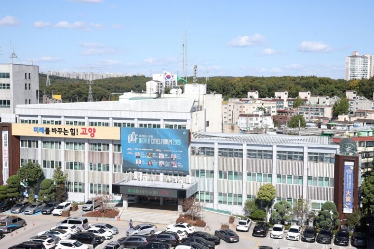 1.이동환 고양특례시장 “일산복합커뮤니티센터, 역세권 직주근접 복합 시설로 개발”.jpg