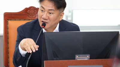 오준환 도의원, “평택항 위험물 취급률 전국 6위… 재난대응 마련 시급”