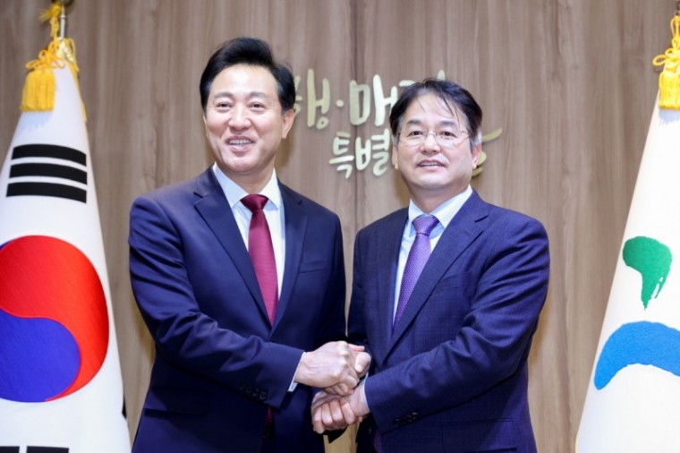 1.오세훈 서울특별시장(좌), 이동환 고양특례시장(우).jpg