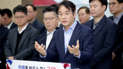 이동환 고양시장, 업추비 전액 삭감, 비상식적 주장... 양측 감정 싸움 목불인견 점입가경