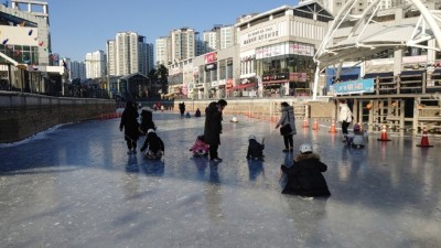 김포 장기동 라베니체 어린이 무료 얼음썰매장 개장... 2월 4일까지 운영