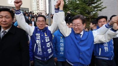 이재명 당대표 김포갑 김주영 후보 지원 사격... “다시 민주주의 꽃 피우고, 무너진 경제 되살리자”