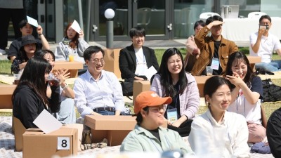 김동연, “청년들 하고 싶은 일 하는 행복한 세상 만들자”