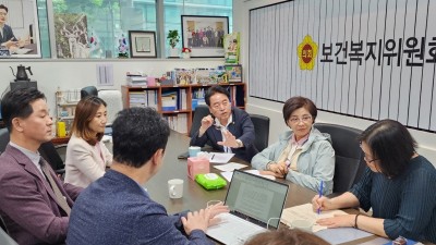 김동규 도의원, “간병비 부담 덜어드리기 위해 더 노력하겠다”... 대한요양병원협회와 정담회 가져