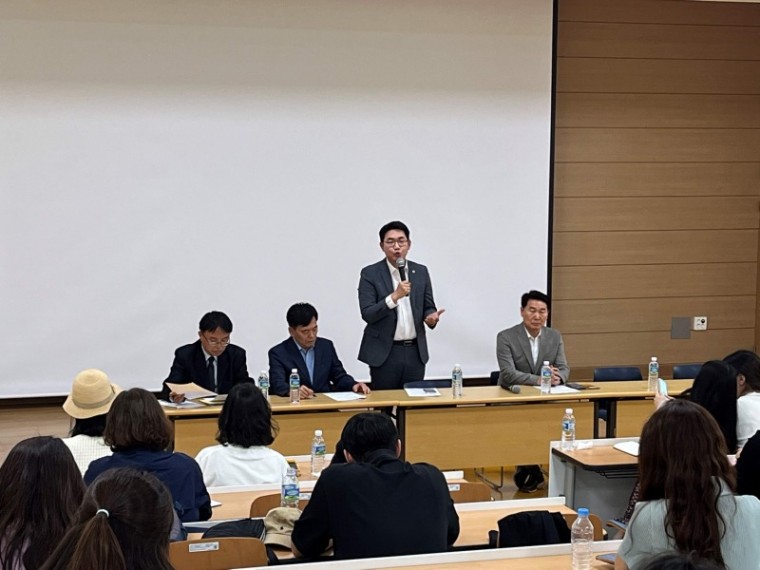 240514 문승호 경기도의원, 성남 고등지구 내 중학교 설립에 대한 학부모와의 간담회 개최 (1) (1).jpg