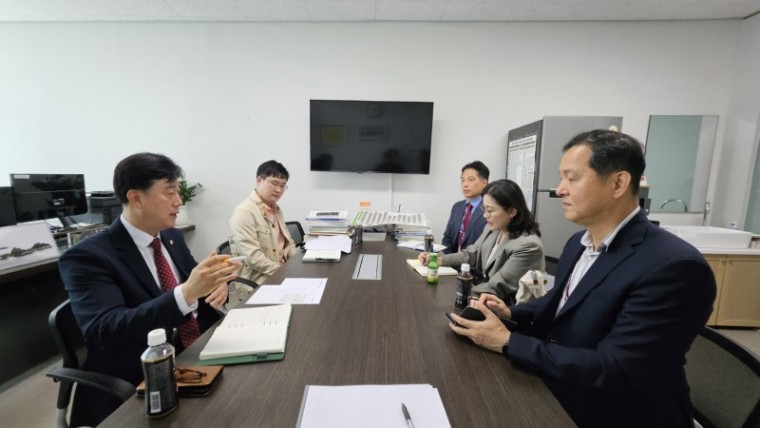 240514 김영기 의원, 도교육청이 진학전문지원관 도입 적극 추진해야 (1).jpg