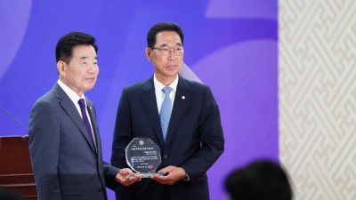 김주영 의원, 전기산업발전기본법 제정 공로 「대한민국 국회 의정대상」 수상