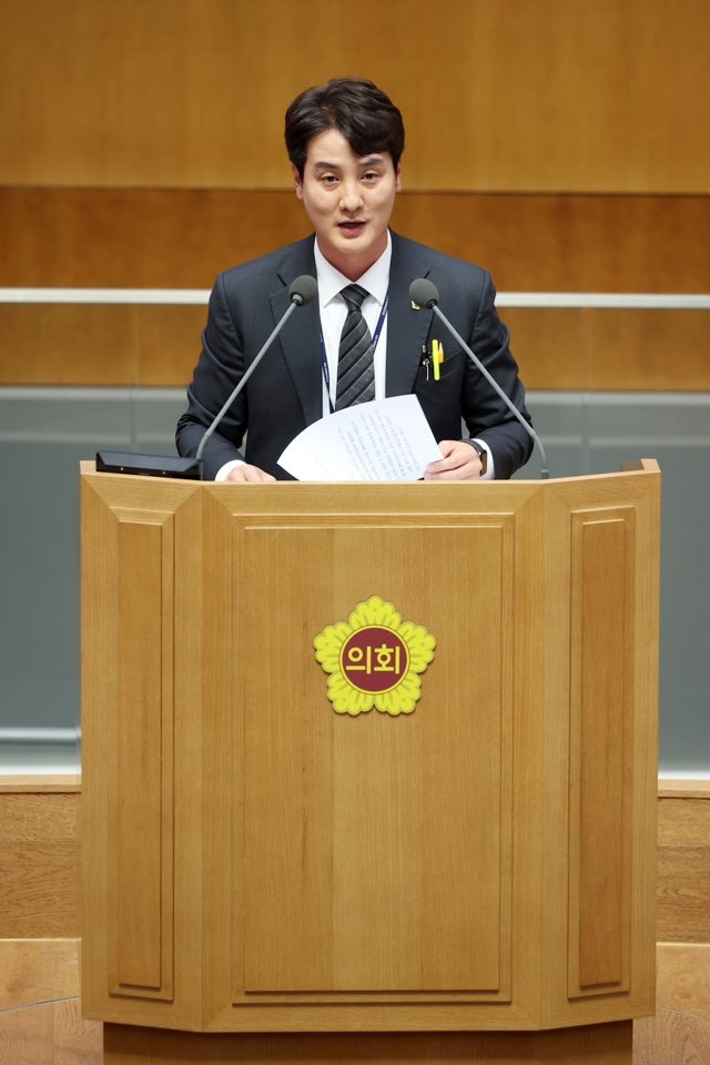 240619 김일중 의원, 경기도교육청 예산 편성 및 사업 운영 부실 질타.jpg