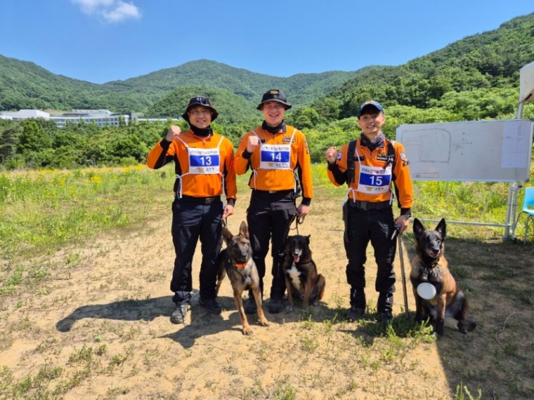 (사진자료)북부특수대응단(좌측부터+장택용－남풍+김기상－전진+오문경－태공).jpg