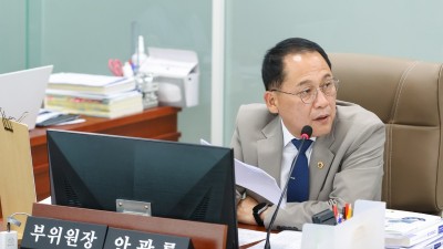 안광률 도의원, 포천교육도서관, 지난해 5월부터 휴관하고 실제 공사 10월부터 진행... 도교육청 무계획 질타