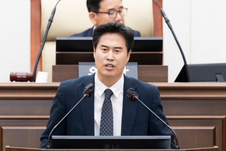 2-1. 오강현 의원.JPG