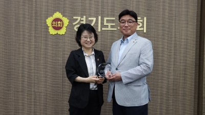 김회철 도의원, 교육행정위 선정 ‘의정대상’ 수상