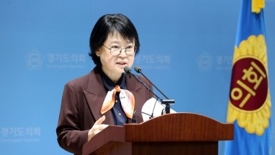 빈정상하고 스텝 꼬인 개혁신당... 캐스팅보트 못 쥐고 오락가락 돌출 행보