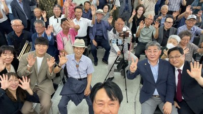 박용철 “편 가르지 않는 정치... 현재와 미래, 청년과 기성세대가 함께하는 열린 강화 만들 것”