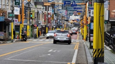 부천시, 불법광고물 원천차단... 도로 시설물 1,100개에 방지시트 설치 완료