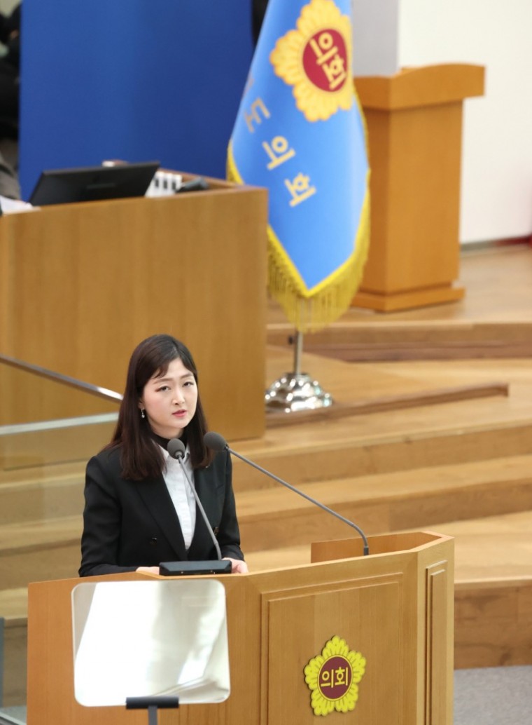 241202 장윤정 의원, 특성화고 현장 외면한 예산 축소에 ‘쓴소리’.jpg