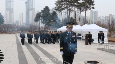 김포소방서, 현충탑 참배로 활기찬 새해 첫걸음 시작