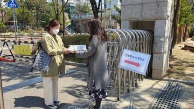 장기초등학교 도서관, 학교 밖 대출 전학년으로 확대 운영