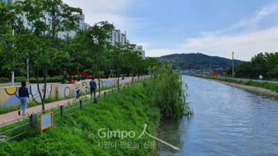 감정동 농수로 산책로 개선사업 완료